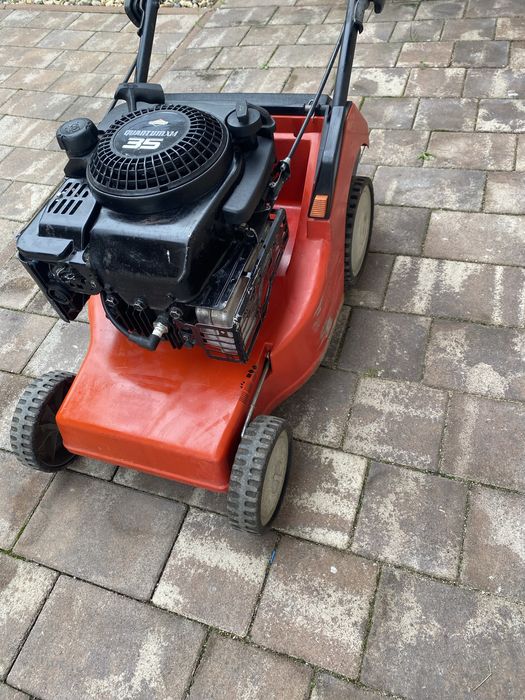 Masina tuns iarba - gazon MOTOR BRIGGS & STRATTON