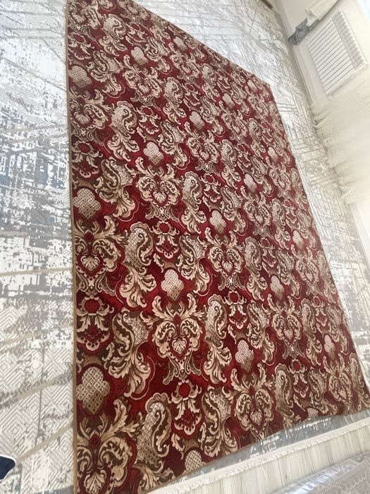 Ковер сатылады, срочнооо