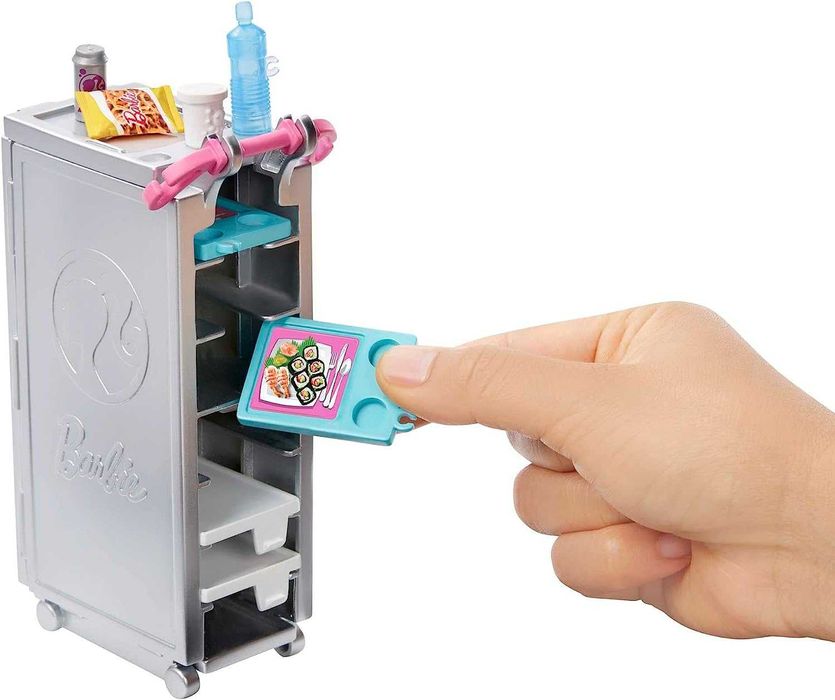 Barbie Барби на път самолет с пилот кукла Barbie и 15 аксесоара