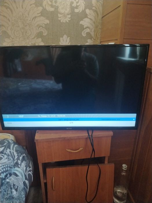 Телевизор новый продам