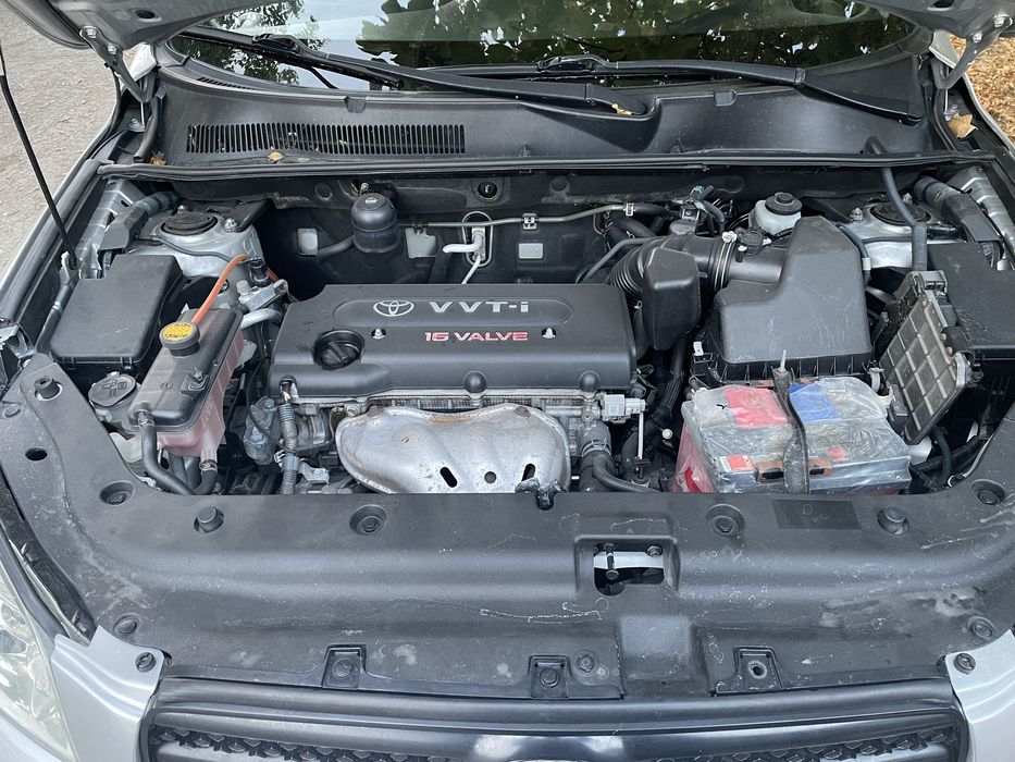 Рав 4  2006 год.