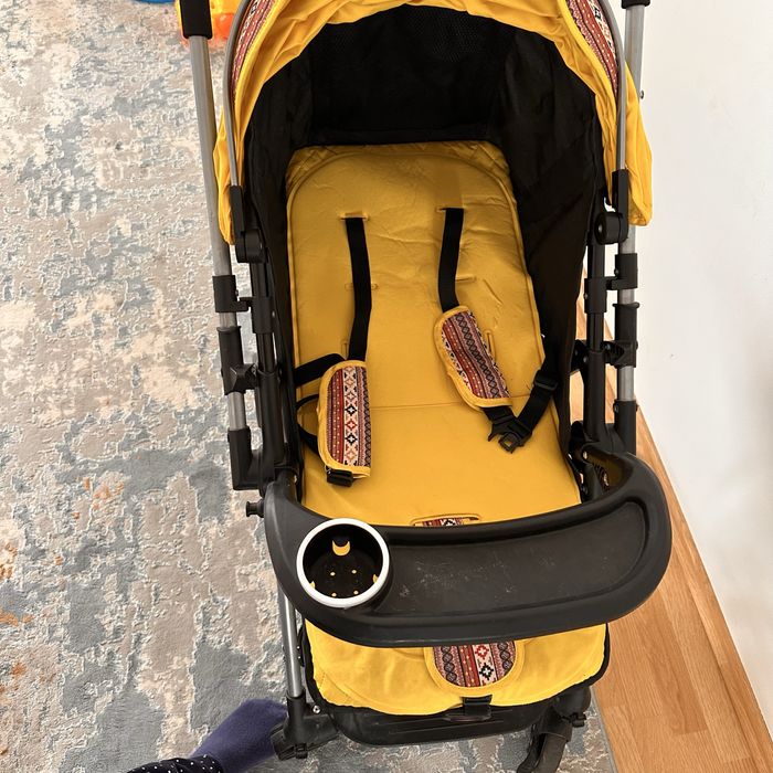 Коляска прогулочная