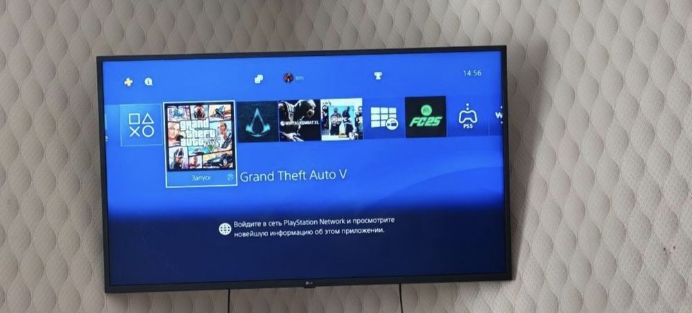 Продам Playstation 4 500gb
