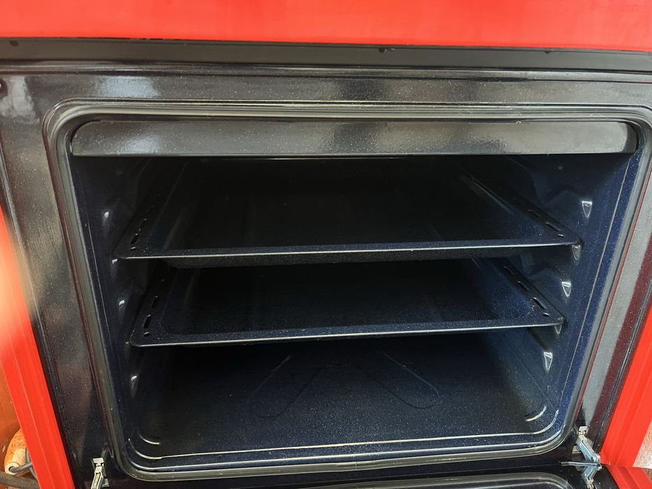 Газ плита ARTEL бу(красный)