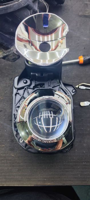 E60 - E61 BMW xenon dynamic drive фарове - лед