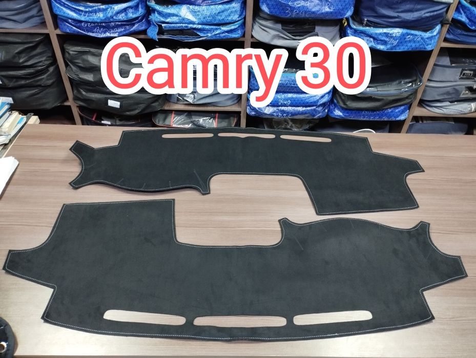 Накидка на панель Camry 30