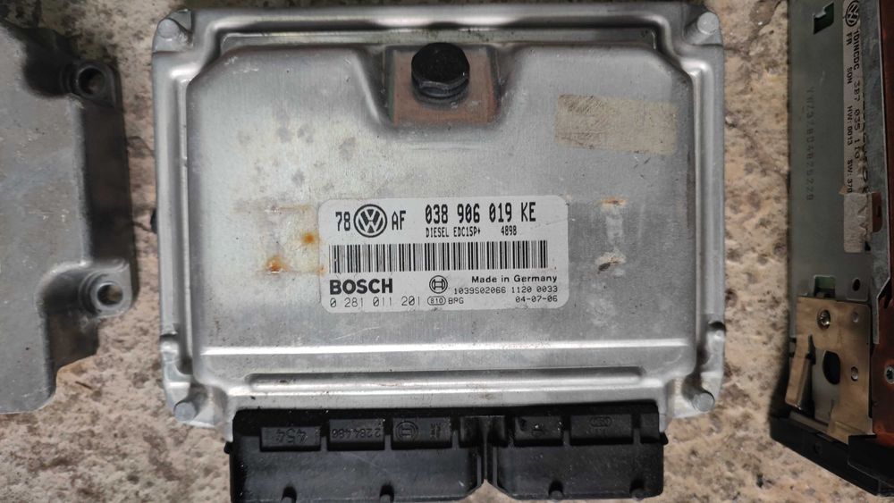 ABS ECU компютър Климатроник копчета комфорт модул копчета Passat B5