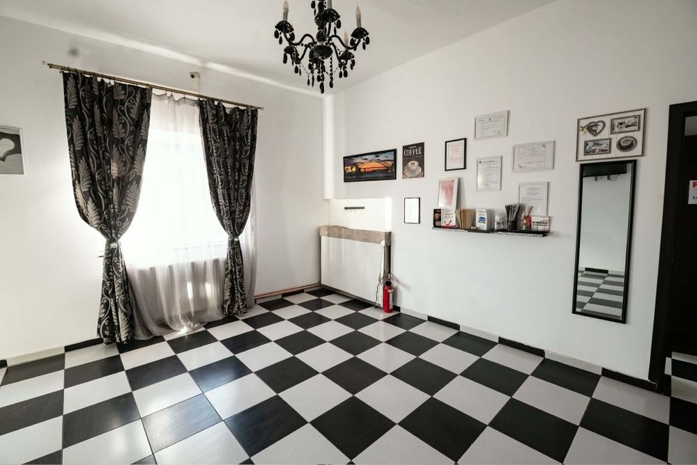 De vanzare sala evenimente restaurant