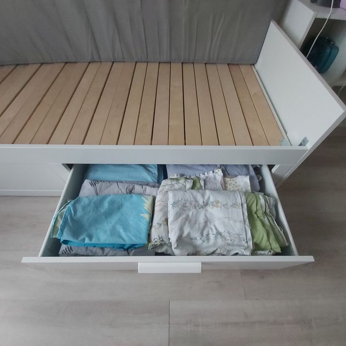 Продам кровать икеа