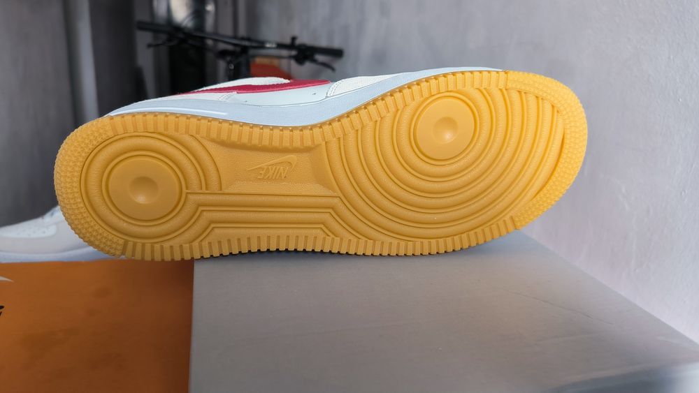 Nike Air Force 1 '07 White Red