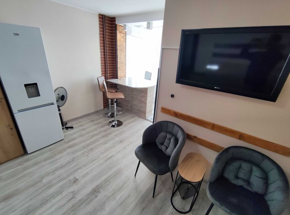 Apartament cu o cameră, Aluminei D - Rogerius, 290 €