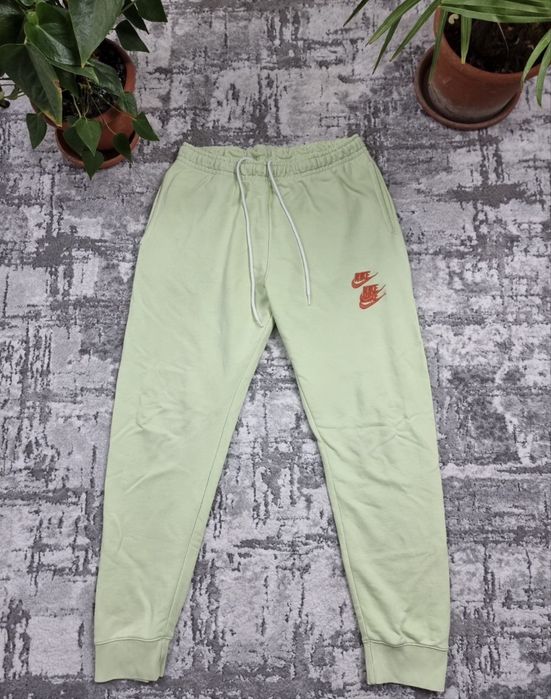 Pantaloni nike