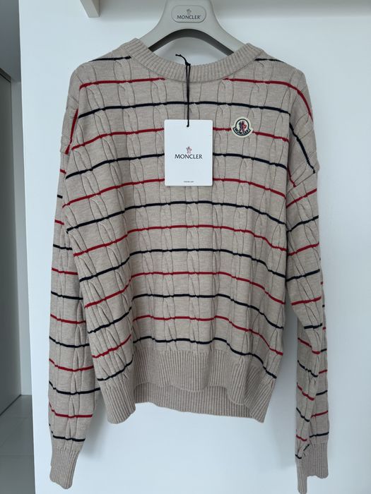 Moncler - дамски пуловер размер L