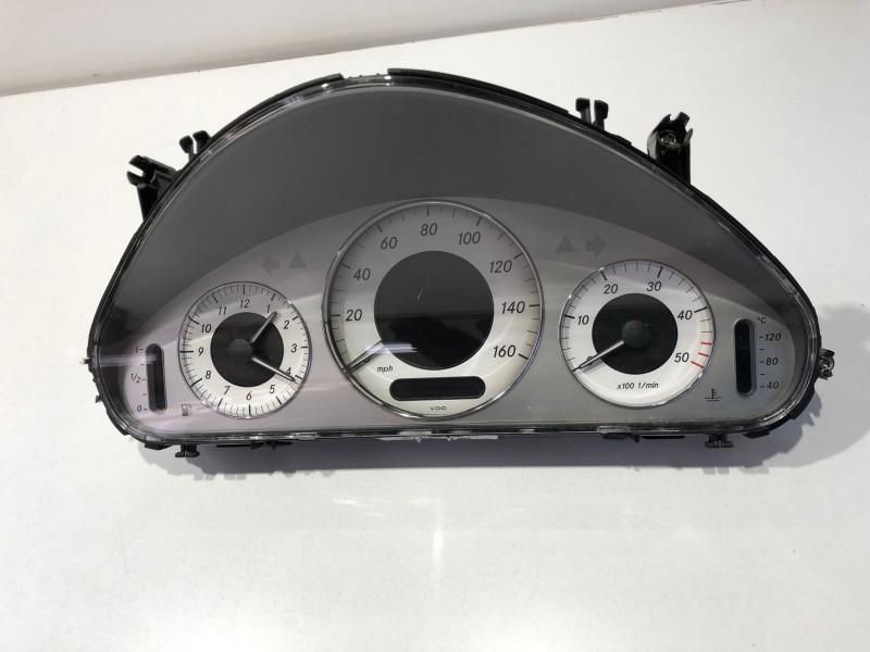 Ceasuri bord anglia Mercedes E-Class W211 a2114404811