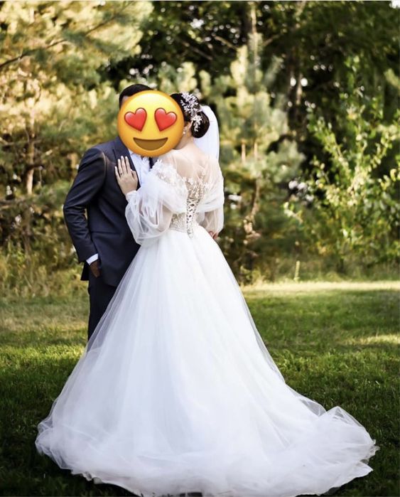 Свадебное платье