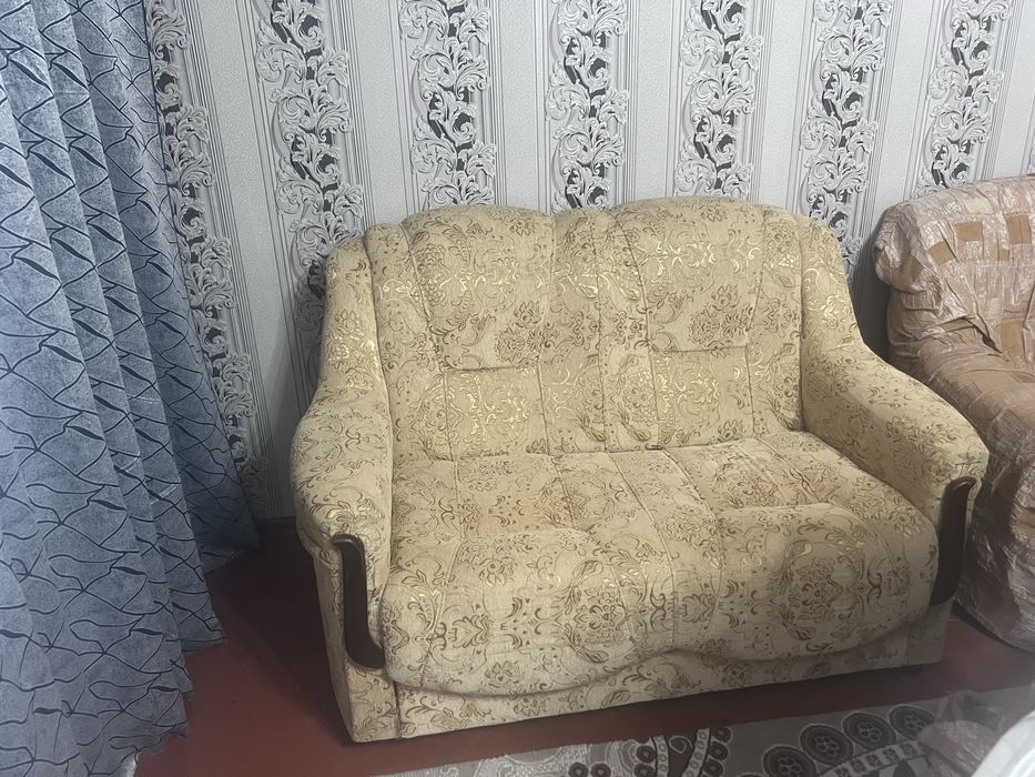 Продам диван 4 штуки