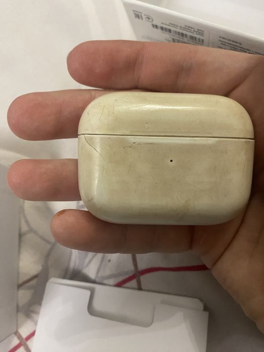 Продам Air pods pro