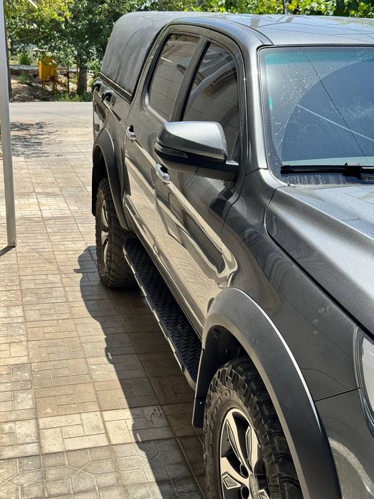 JAC T8                             j.