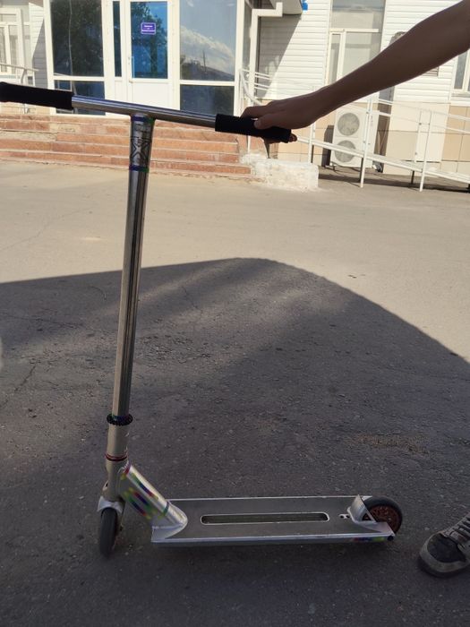 Продам самокат трюковой