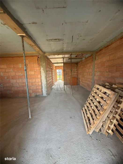 0 Comision - Mosnita -12 duplex  pe parter