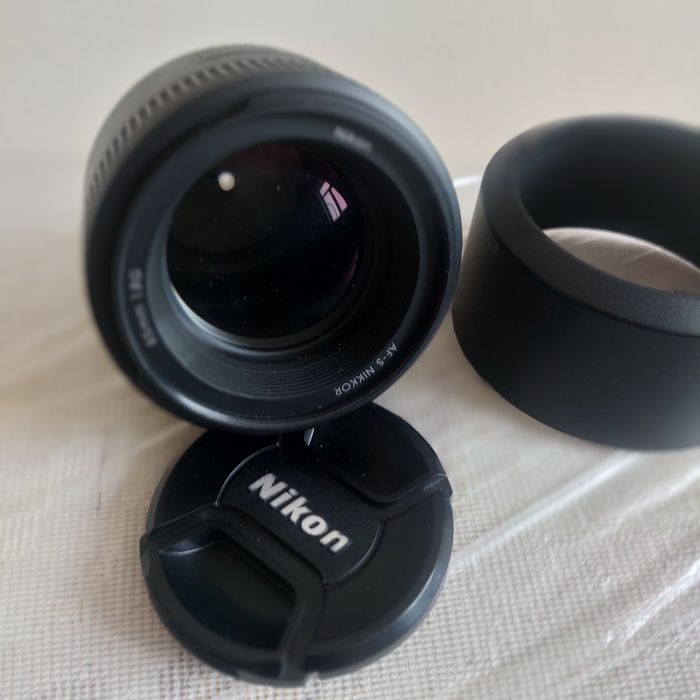 Обьектив Никон 85 мм, 1,8