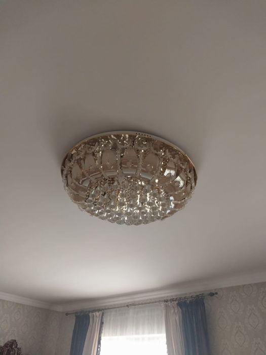 Люстра б/у срочно