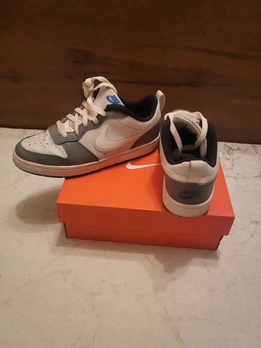 Оригинални кецове Nike