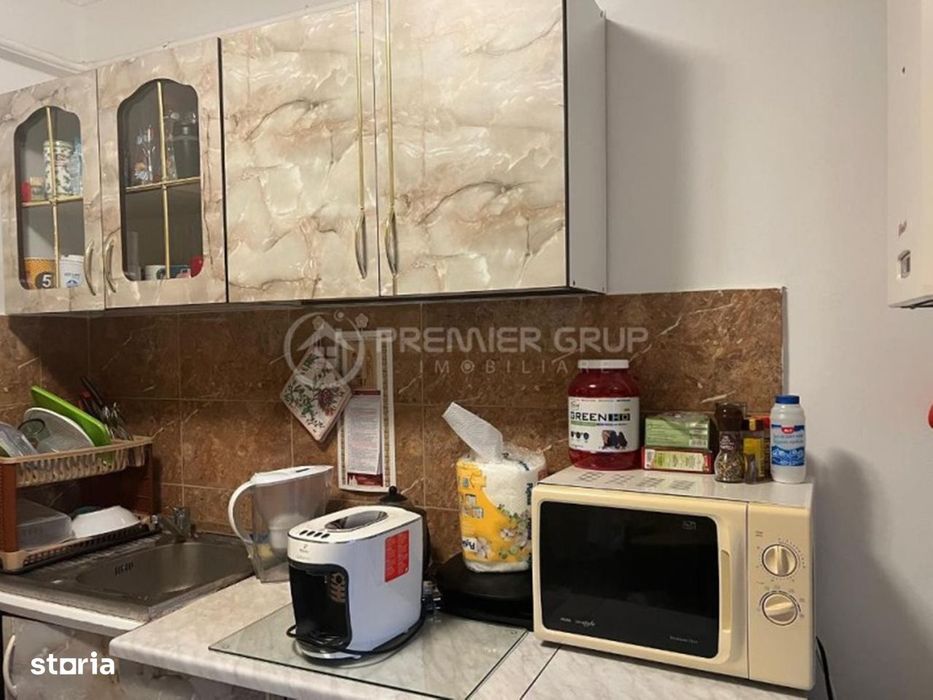 Apartament 2 camere 48mp decomandat cu centrala & AC,  Podu de Fier