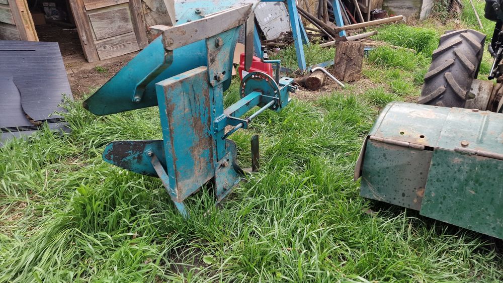 Plug motocultor Italia