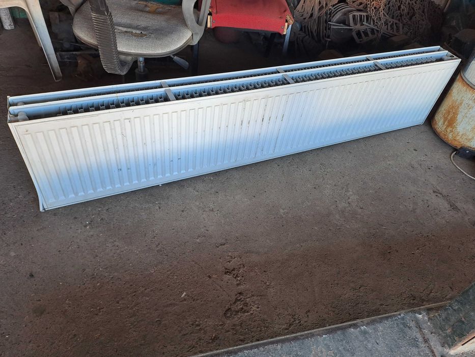 Продавам панелен радиотор