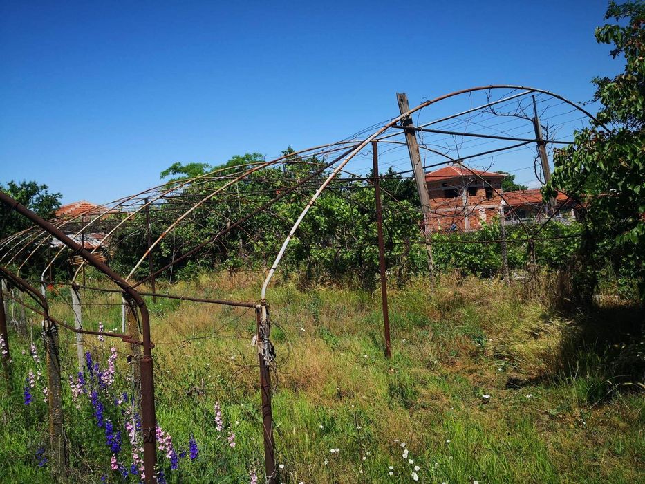 Продавам оранжерии