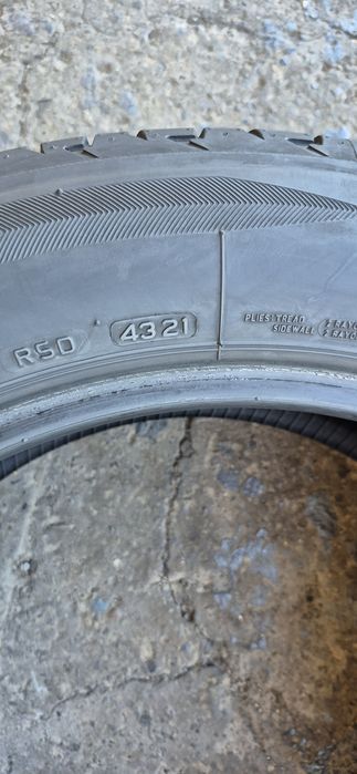 2 anvelope vara runflat ca noi Bridgestone 245/50/18,dot 2021.Pretul este pe bucata.