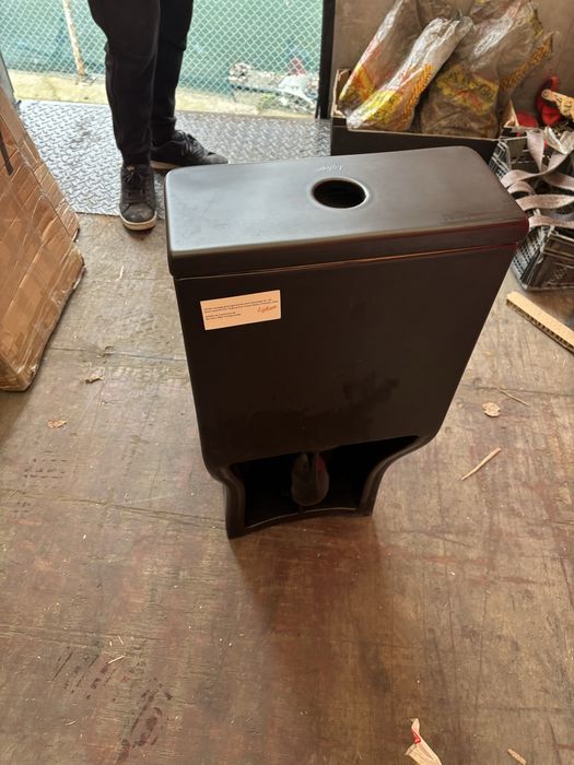 Моноблок червн с капак