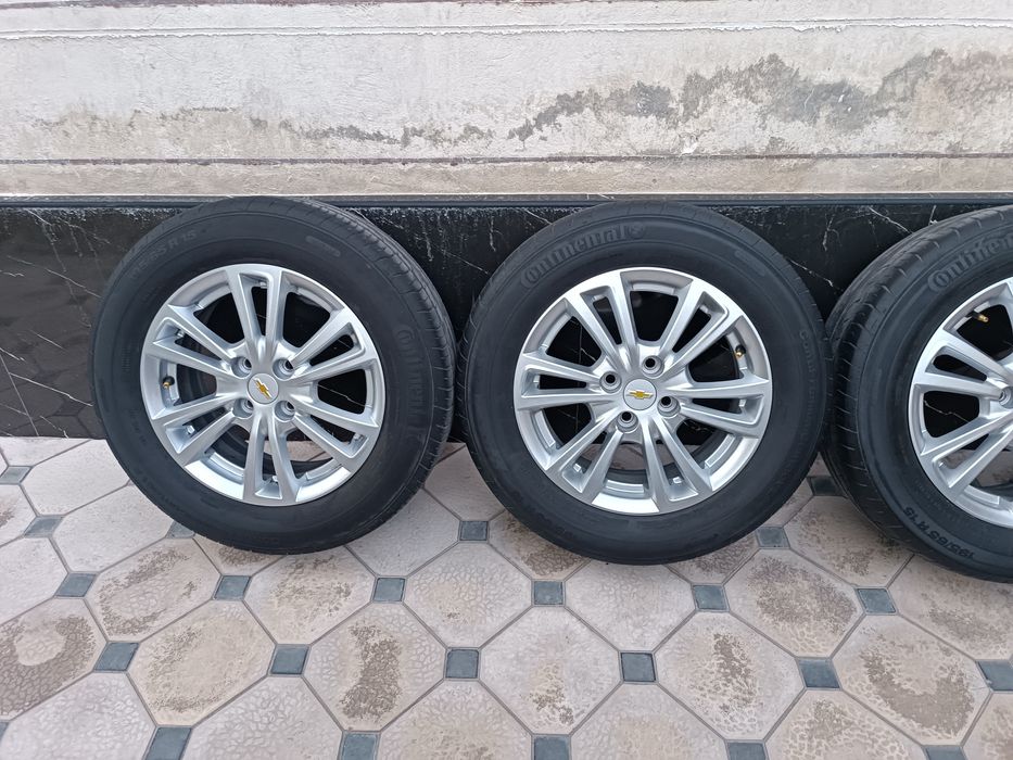 Cobalt Diska balon Sotiladi Holati ideal 195 65 R15