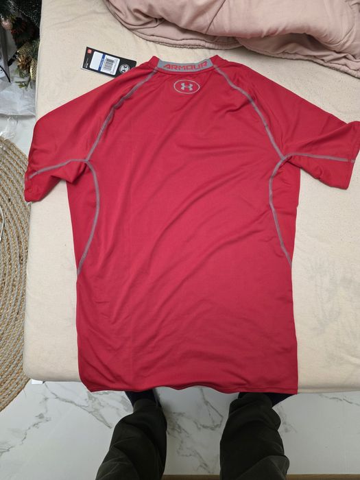 Тениска Under Armour чисто нов