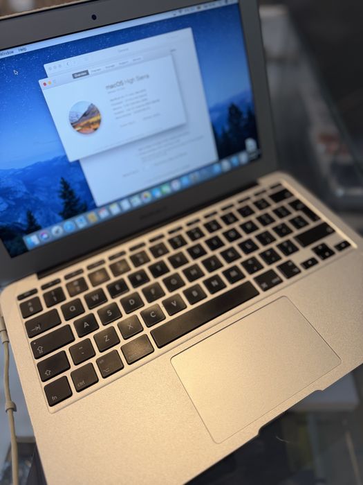 **ATS GSM**MacBook Air 2011 11-inch/Fact+Gar 12 luni