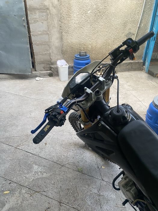 Продам эндуро 250 кубов