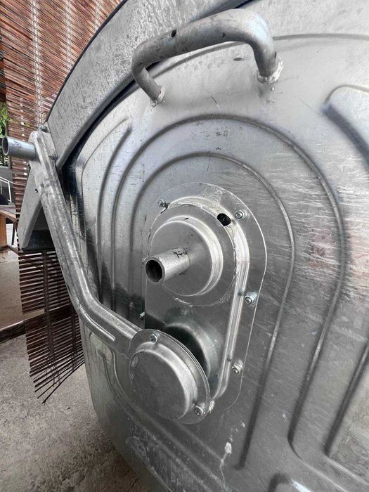 Мусорные баки 1100 Л