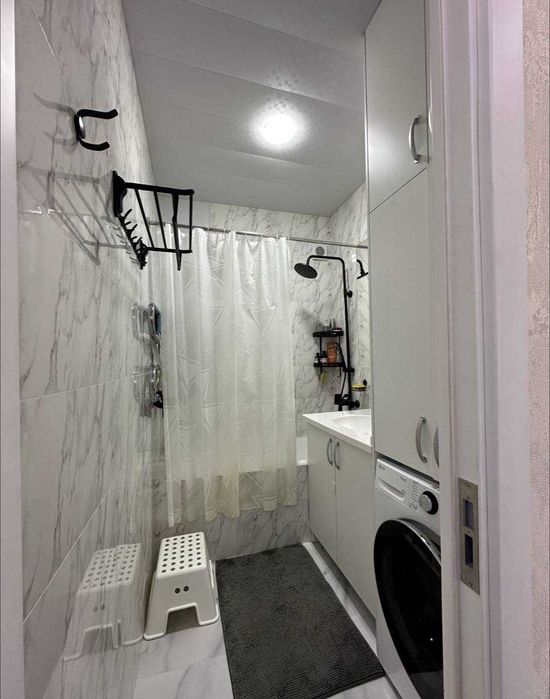 Ц-2 17-Школа 3/5/9 С Ремонтом 74м2