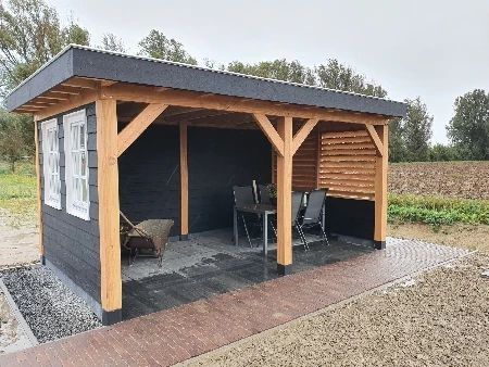 Vănd foisoare din lemn