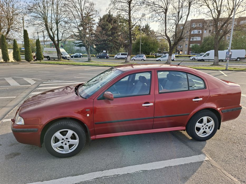 Se vinde Skoda Octavia 1