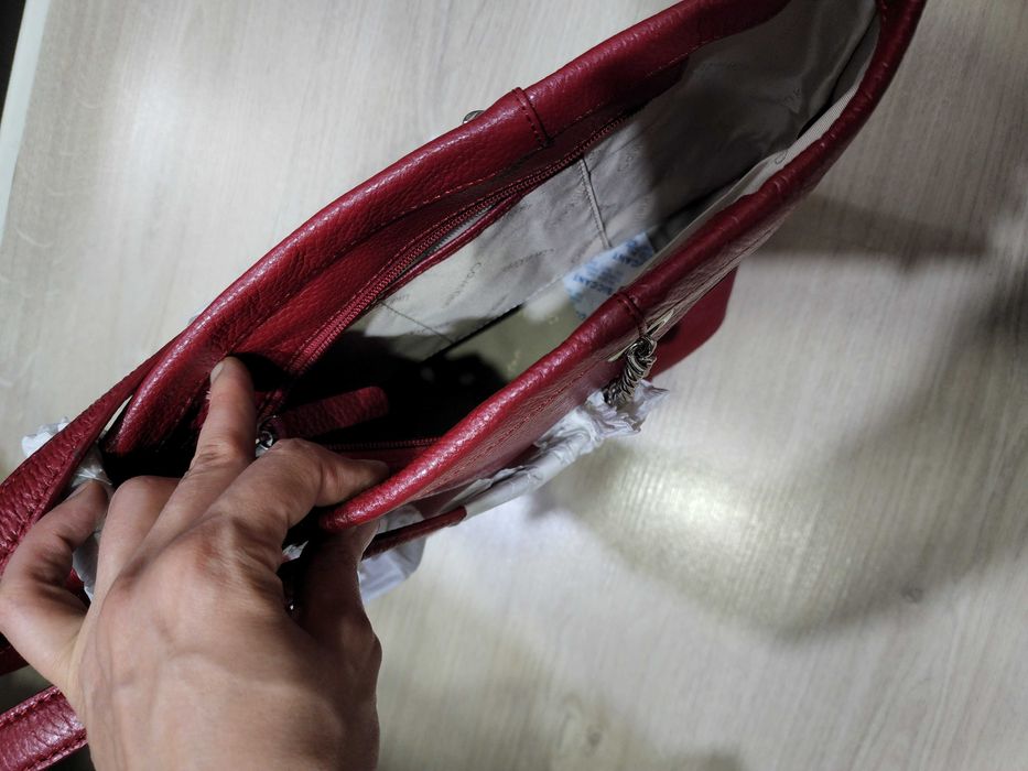 Продается новая сумка Calvin Klein оригинал