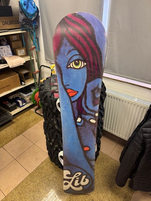 Snowboard libtech banana tech