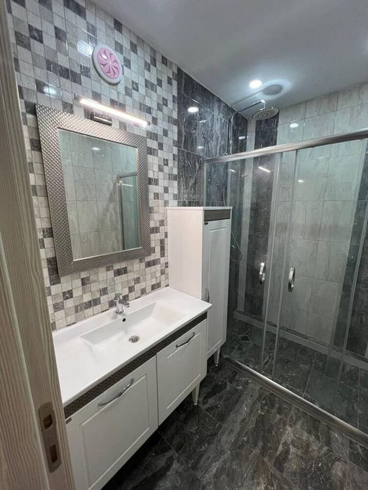 Дава се под наем Многостаен апартамент в Пловдив, Гагарин - 94 кв.м за 433.5 € - Снимка #6