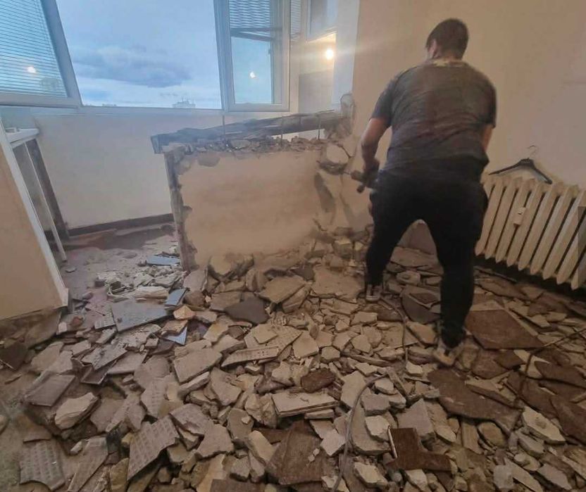 ХАМАЛСКИ УСЛУГИ – БЪРЗО И СИГУРНО! Кърти чисти извазва Изхвъляне на не нужни вещи