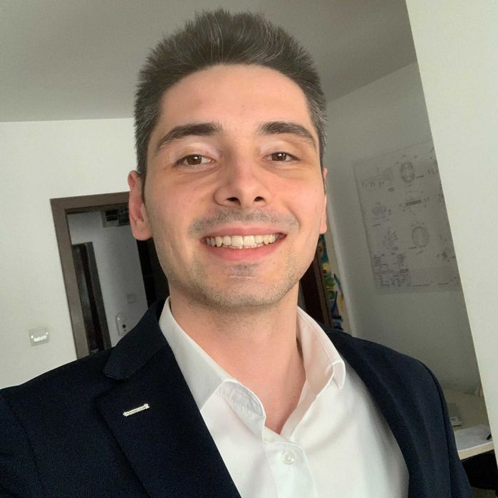 Meditații Matematică și Fizică | Gimnaziu și Liceu | Inginer absolvent UPB