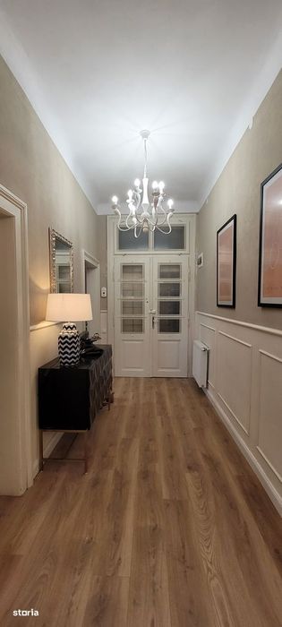Apartament 2 camere cu pivnita zona Spitalul judetean centrul istoric