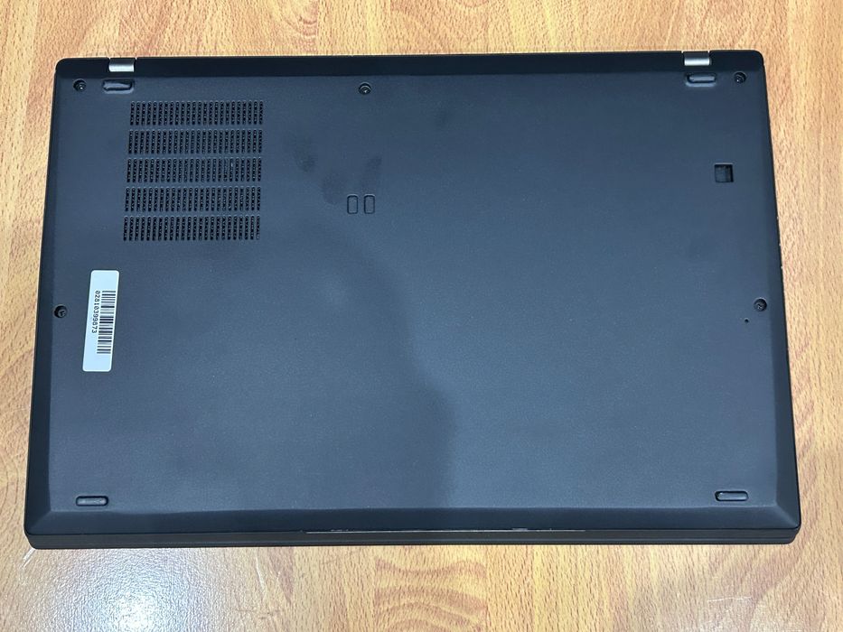 Като нов! Лаптоп Lenovo T14s Gen4 i7/32GB RAM/512 SSD, тъч, 3м. гар.