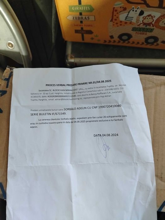 Surse minat dețin 20 buc cu incarcatoare prețul este pentru toate