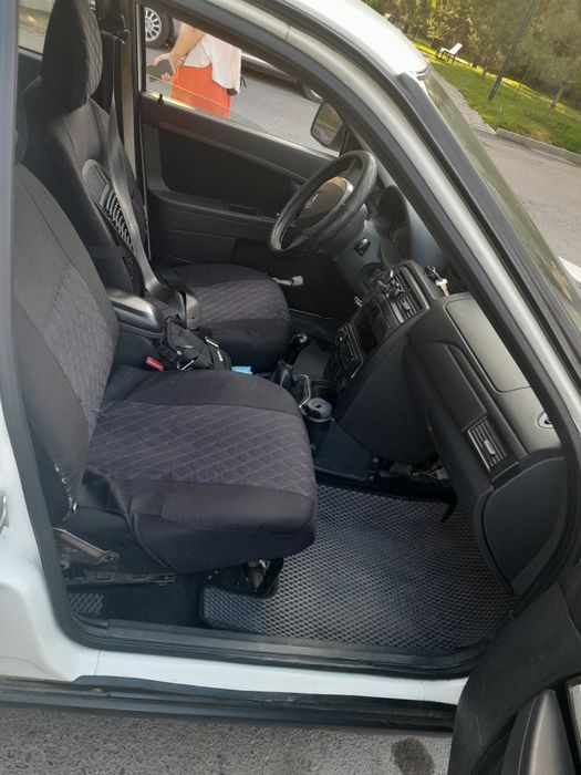 Продаю автомобиль ВАЗ Лада Приора Prıora универсал